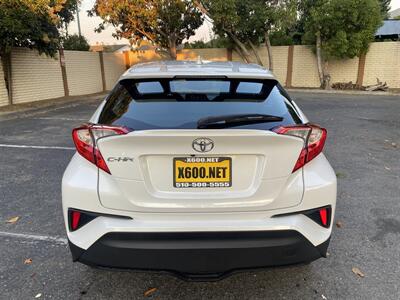 2018 Toyota C-HR XLE   - Photo 5 - Fremont, CA 94536