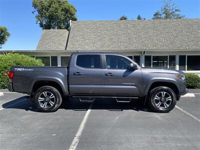 2017 Toyota Tacoma TRD Sport   - Photo 21 - Fremont, CA 94536