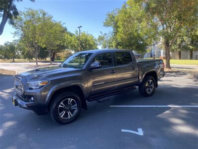 2017 Toyota Tacoma TRD Sport   - Photo 51 - Fremont, CA 94536