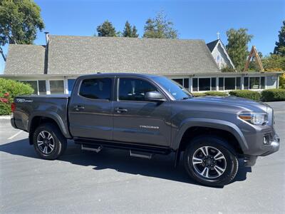 2017 Toyota Tacoma TRD Sport   - Photo 12 - Fremont, CA 94536