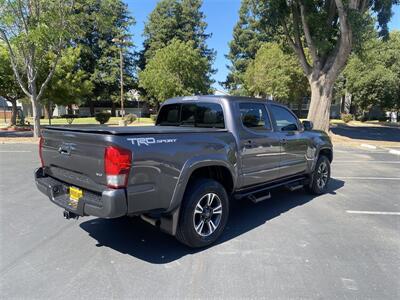 2017 Toyota Tacoma TRD Sport   - Photo 18 - Fremont, CA 94536