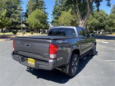 2017 Toyota Tacoma TRD Sport   - Photo 17 - Fremont, CA 94536