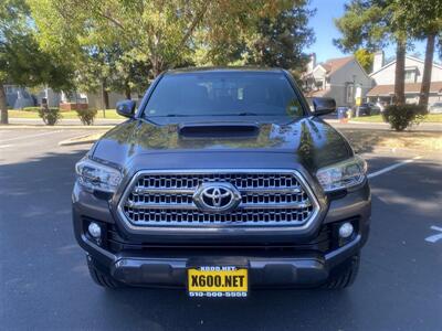 2017 Toyota Tacoma TRD Sport   - Photo 27 - Fremont, CA 94536