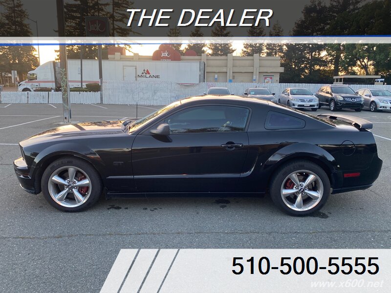 2005 Ford Mustang GT Deluxe   - Photo 1 - Fremont, CA 94536
