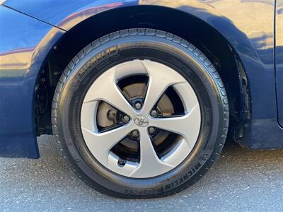2013 Toyota Prius One   - Photo 4 - Fremont, CA 94536