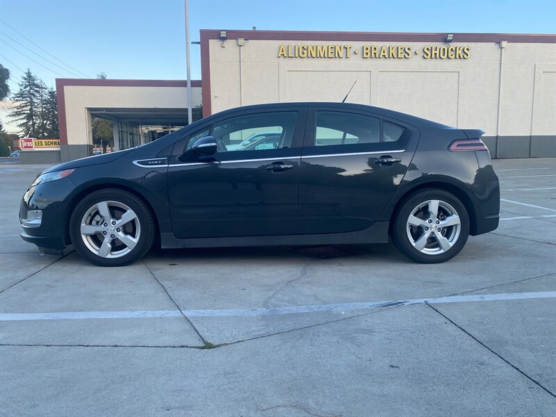2014 Chevrolet Volt Premium  1 Owner
