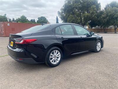 2025 Toyota Camry LE   - Photo 17 - Fremont, CA 94536