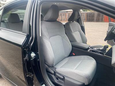 2025 Toyota Camry LE   - Photo 16 - Fremont, CA 94536