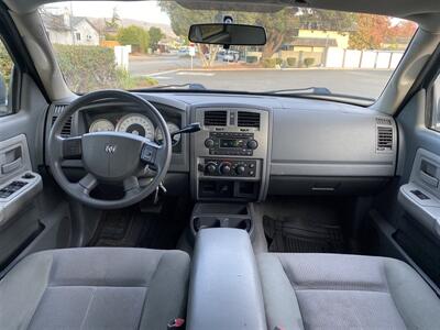 2006 Dodge Dakota SLT  