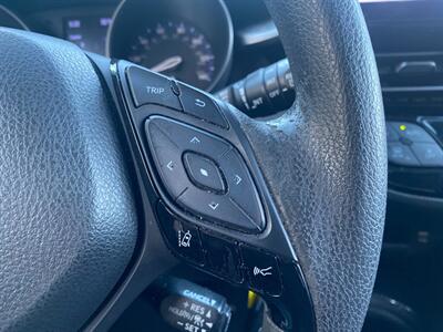 2020 Toyota C-HR LE - Photo 26 - Fremont, CA 94536