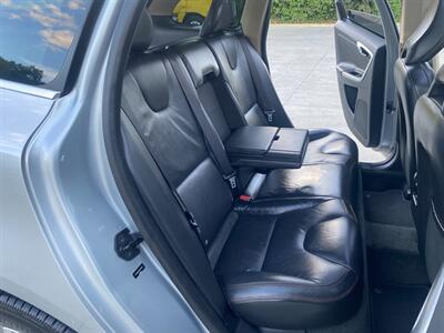 2010 Volvo XC60 T6   - Photo 5 - Fremont, CA 94536