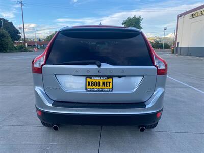 2010 Volvo XC60 T6   - Photo 9 - Fremont, CA 94536