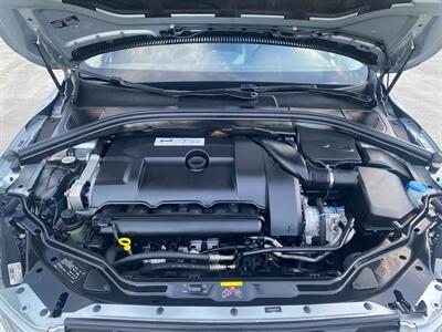 2010 Volvo XC60 T6   - Photo 16 - Fremont, CA 94536