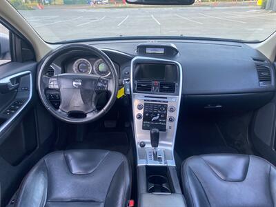 2010 Volvo XC60 T6   - Photo 2 - Fremont, CA 94536