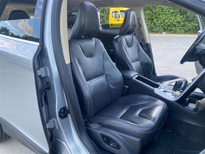 2010 Volvo XC60 T6   - Photo 4 - Fremont, CA 94536