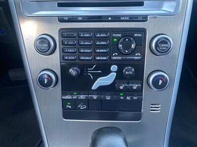 2010 Volvo XC60 T6   - Photo 33 - Fremont, CA 94536