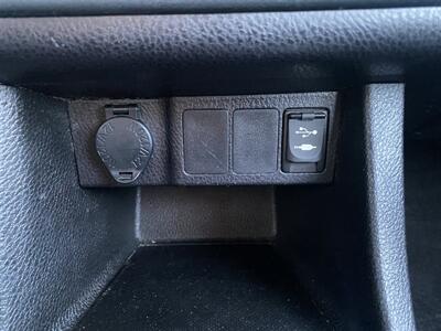 2018 Toyota Corolla SE   - Photo 24 - Fremont, CA 94536