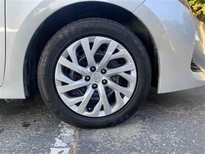 2018 Toyota Corolla SE   - Photo 16 - Fremont, CA 94536