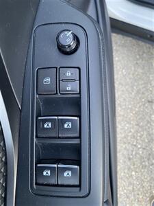 2018 Toyota C-HR XLE  1 Owner - Photo 27 - Fremont, CA 94536