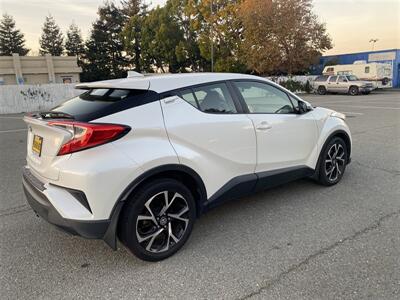 2018 Toyota C-HR XLE  1 Owner - Photo 12 - Fremont, CA 94536