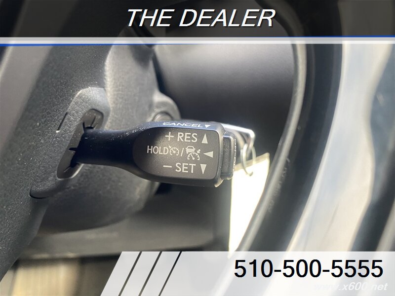 2018 Toyota C-HR XLE  1 Owner