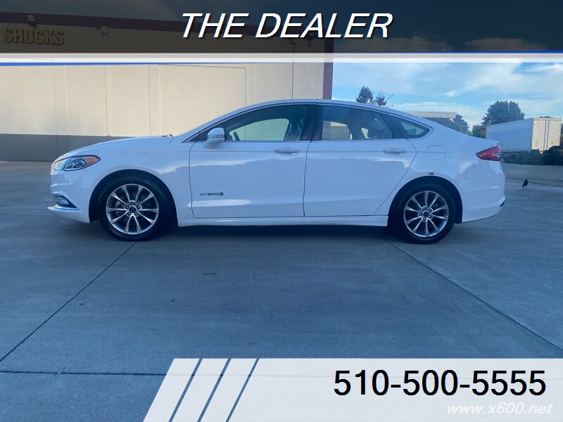2017 Ford Fusion Hybrid SE   - Photo 1 - Fremont, CA 94536