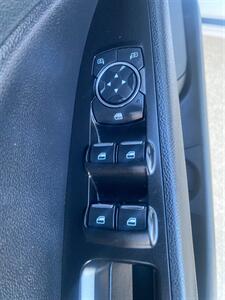 2017 Ford Fusion Hybrid SE - Photo 23 - Fremont, CA 94536