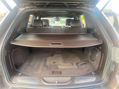 2019 Jeep Grand Cherokee Overland   - Photo 3 - Fremont, CA 94536