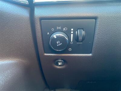 2019 Jeep Grand Cherokee Overland   - Photo 5 - Fremont, CA 94536