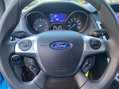 2013 Ford Focus SE   - Photo 22 - Fremont, CA 94536