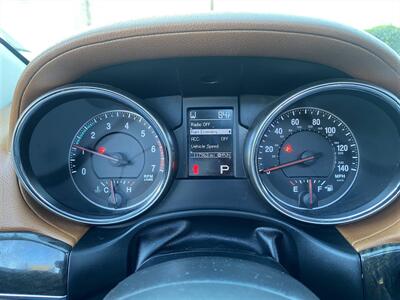 2013 Jeep Grand Cherokee Overland  4x4 - Photo 23 - Fremont, CA 94536