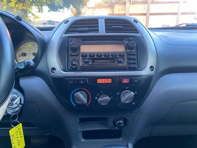 2002 Toyota RAV4   - Photo 32 - Fremont, CA 94536