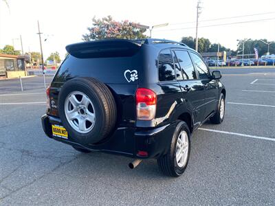 2002 Toyota RAV4   - Photo 11 - Fremont, CA 94536