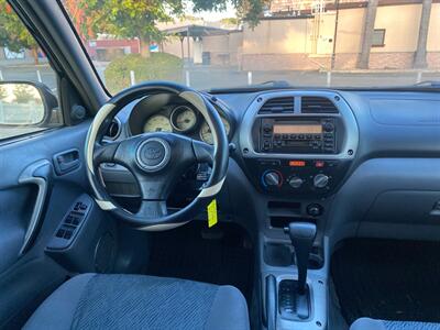 2002 Toyota RAV4   - Photo 30 - Fremont, CA 94536