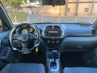 2002 Toyota RAV4   - Photo 2 - Fremont, CA 94536