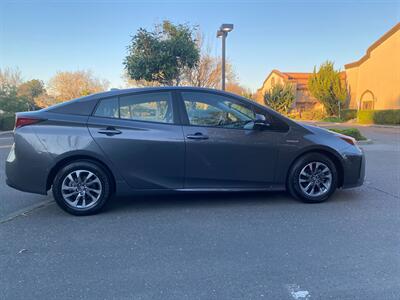 2019 Toyota Prius XLE One Owner - Photo 17 - Fremont, CA 94536