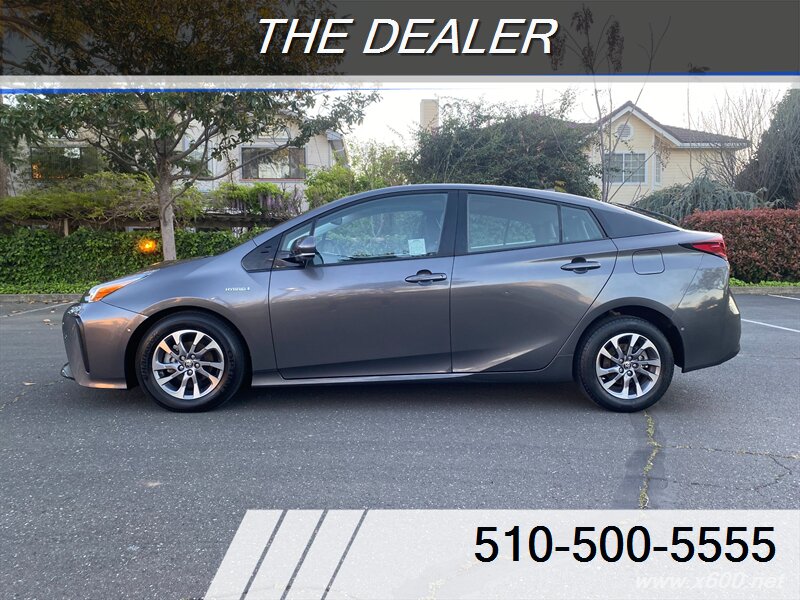 2019 Toyota Prius XLE One Owner   - Photo 1 - Fremont, CA 94536