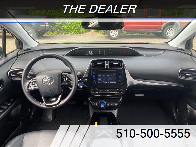 2019 Toyota Prius XLE One Owner  