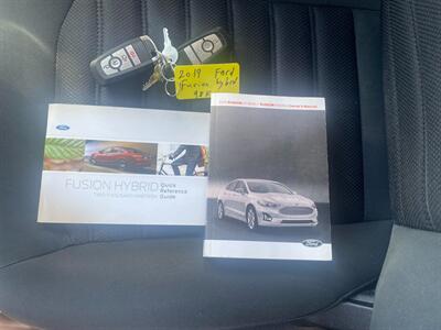 2019 Ford Fusion Hybrid SE  1 Owner - Photo 43 - Fremont, CA 94536