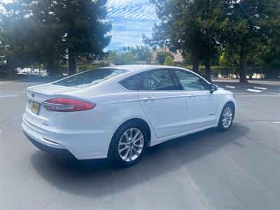 2019 Ford Fusion Hybrid SE  1 Owner - Photo 19 - Fremont, CA 94536