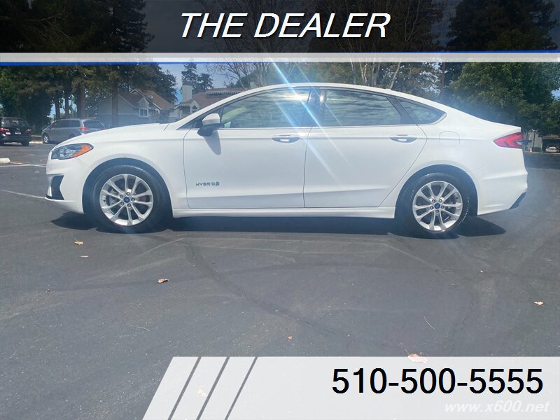 2019 Ford Fusion Hybrid SE  1 Owner - Photo 1 - Fremont, CA 94536