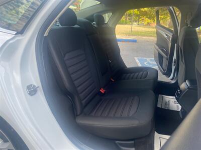 2019 Ford Fusion Hybrid SE  1 Owner - Photo 29 - Fremont, CA 94536