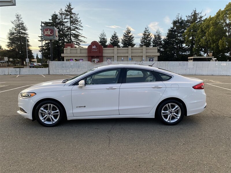 2018 Ford Fusion Hybrid SE  