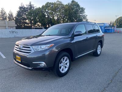 2013 Toyota Highlander Plus - Photo 5 - Fremont, CA 94536