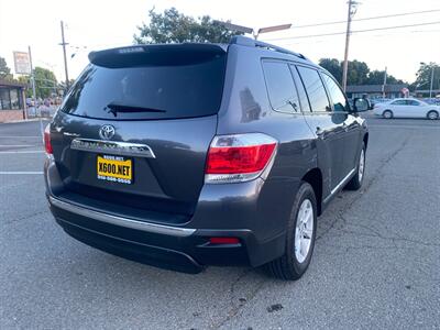 2013 Toyota Highlander Plus - Photo 23 - Fremont, CA 94536