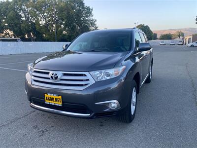 2013 Toyota Highlander Plus - Photo 6 - Fremont, CA 94536