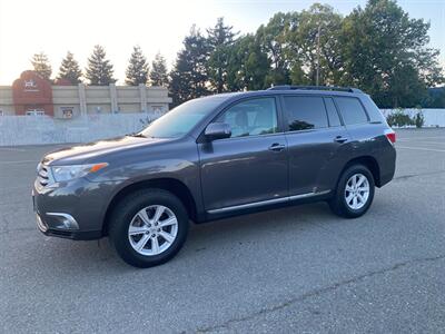 2013 Toyota Highlander Plus - Photo 3 - Fremont, CA 94536