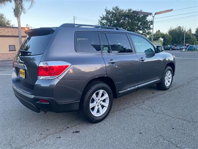2013 Toyota Highlander Plus - Photo 21 - Fremont, CA 94536