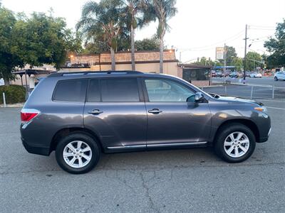2013 Toyota Highlander Plus - Photo 15 - Fremont, CA 94536