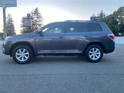 2013 Toyota Highlander Plus - Photo 28 - Fremont, CA 94536